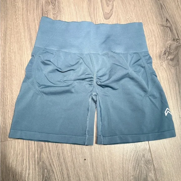 Oner Active Women's Teal Bike Shorts - Picture 2 of 3